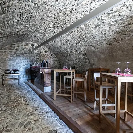 Restaurant Stockalperturm Szálloda *